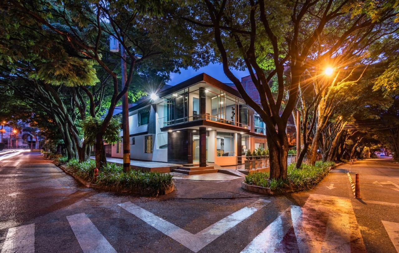Hotel Asturias ميديلين المظهر الخارجي الصورة