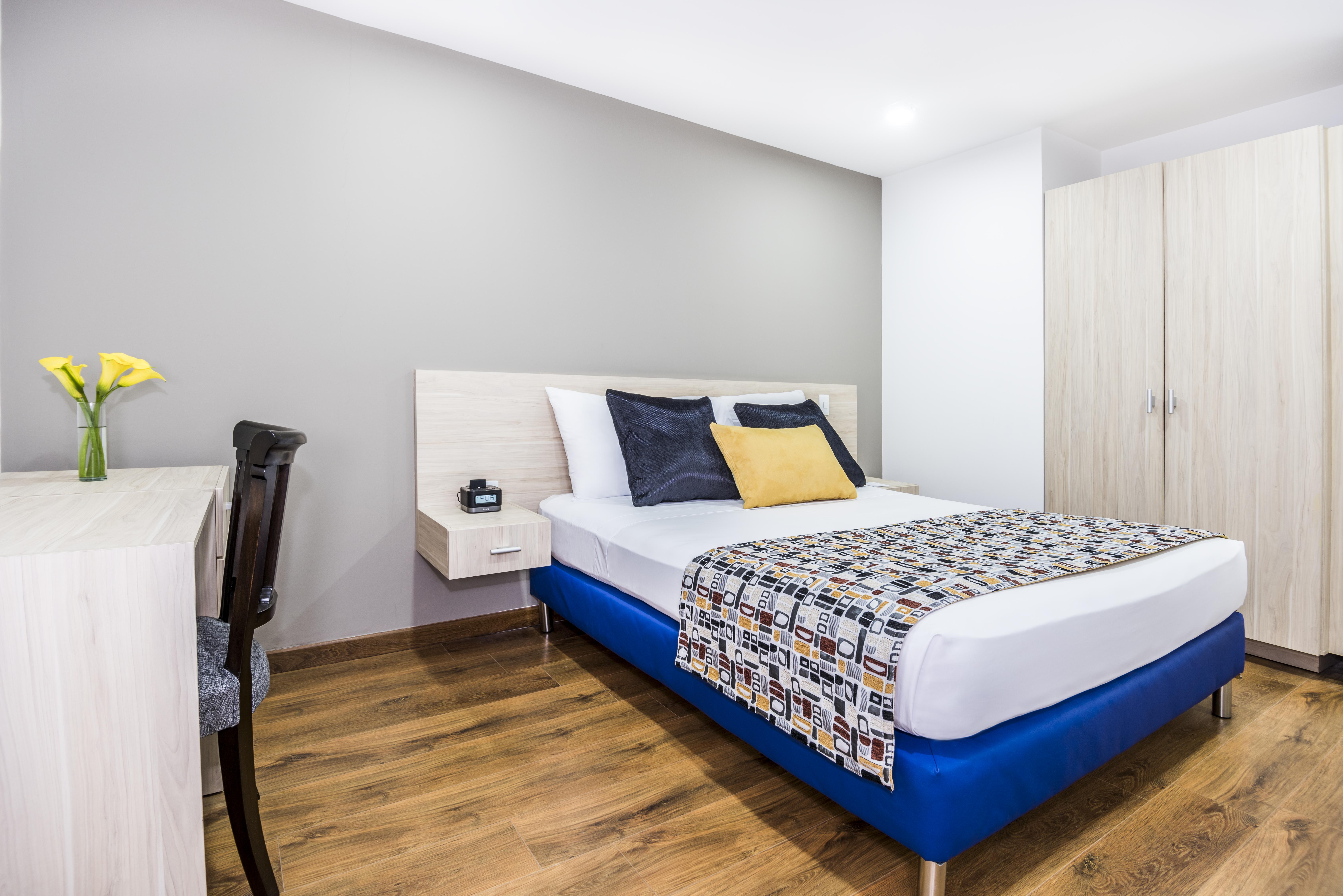 Hotel Asturias ميديلين المظهر الخارجي الصورة