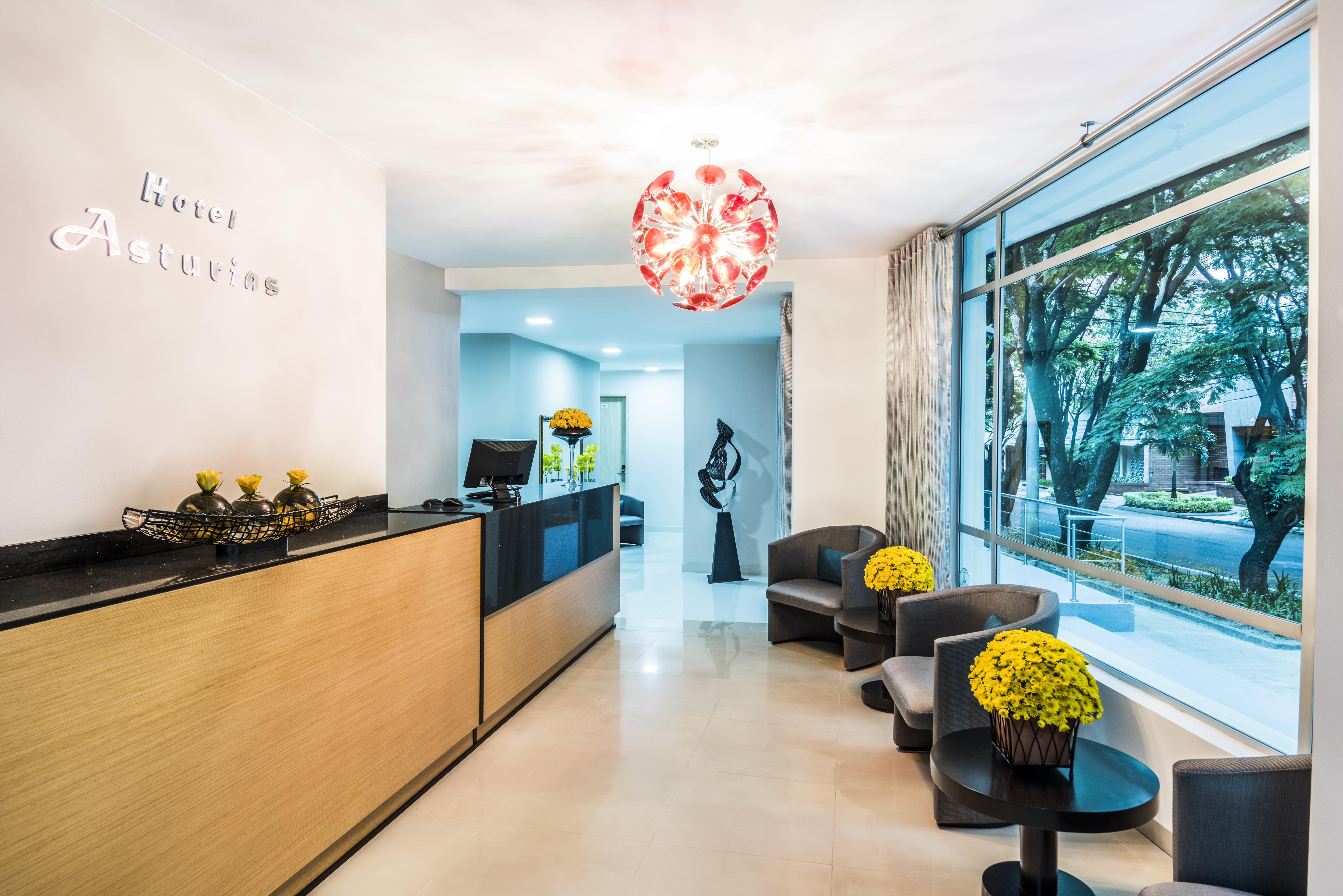Hotel Asturias ميديلين المظهر الخارجي الصورة