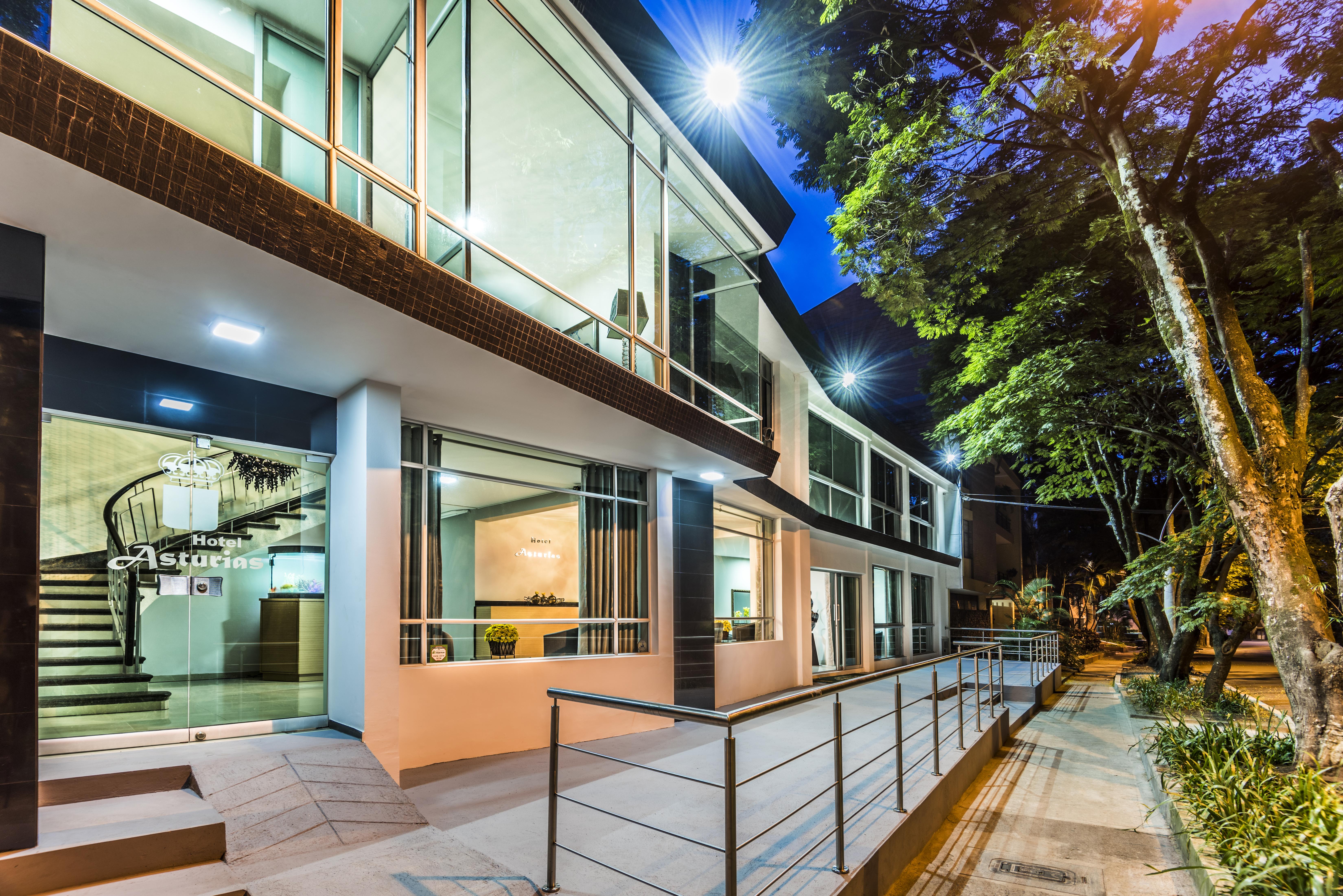 Hotel Asturias ميديلين المظهر الخارجي الصورة