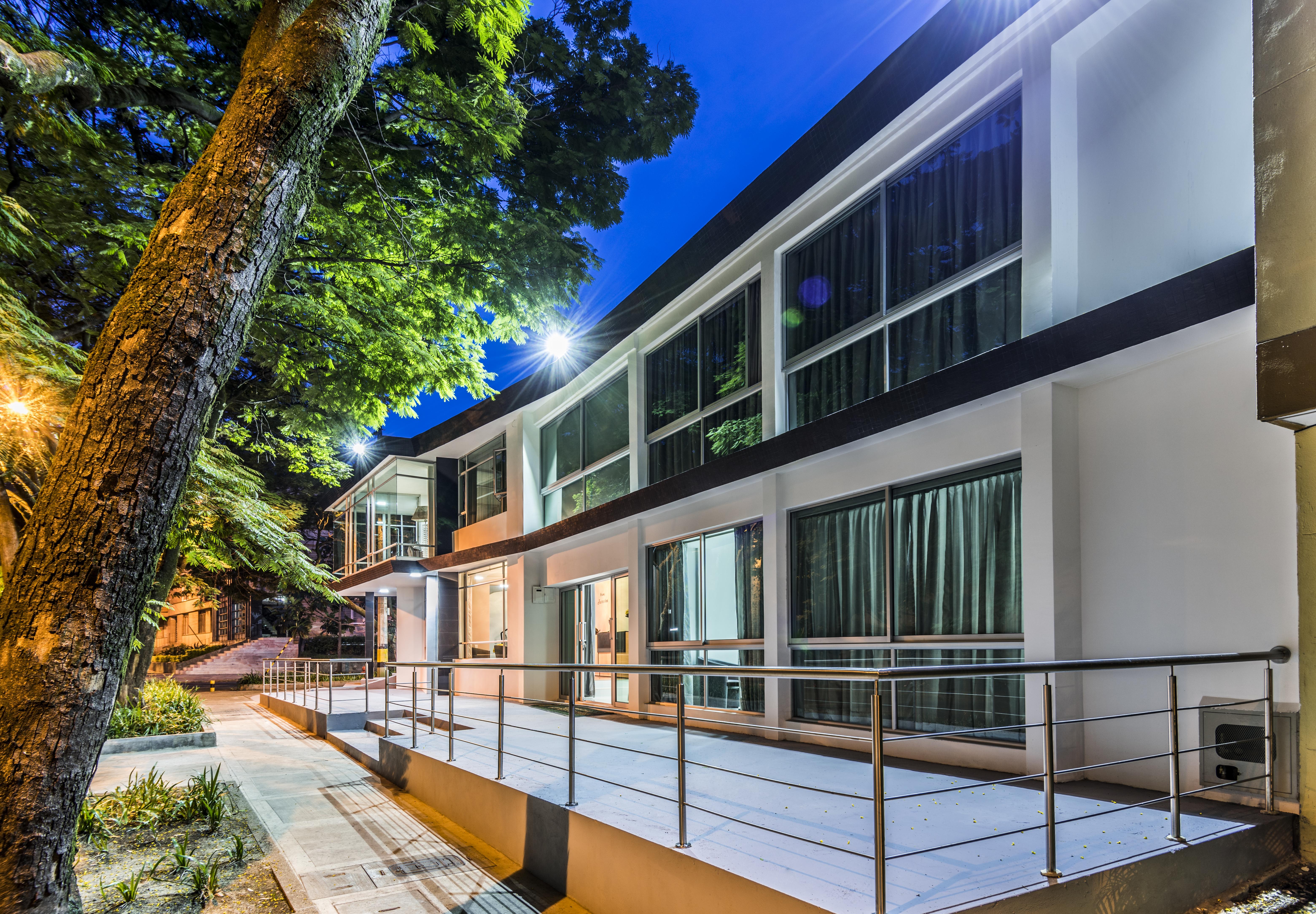 Hotel Asturias ميديلين المظهر الخارجي الصورة
