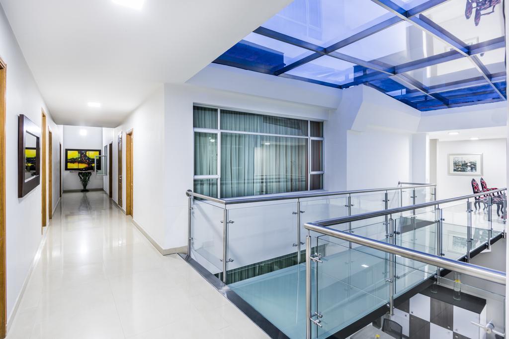 Hotel Asturias ميديلين المظهر الخارجي الصورة