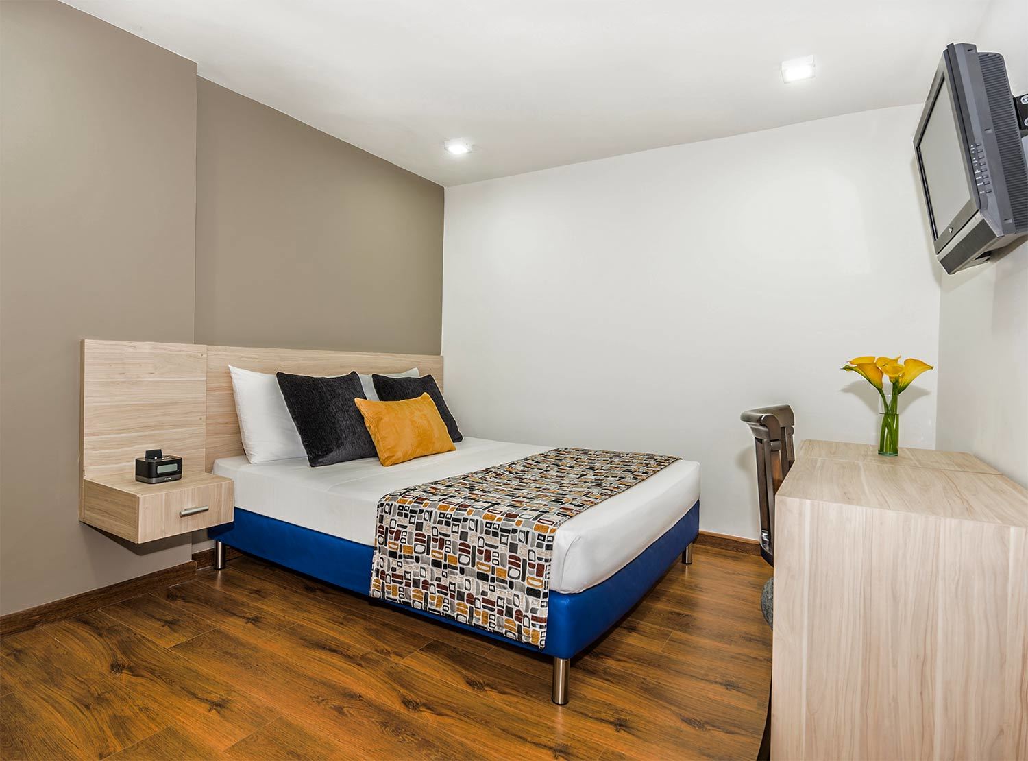 Hotel Asturias ميديلين المظهر الخارجي الصورة