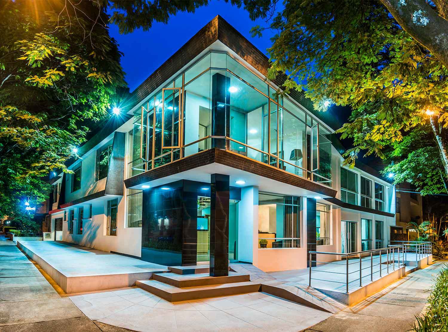 Hotel Asturias ميديلين المظهر الخارجي الصورة