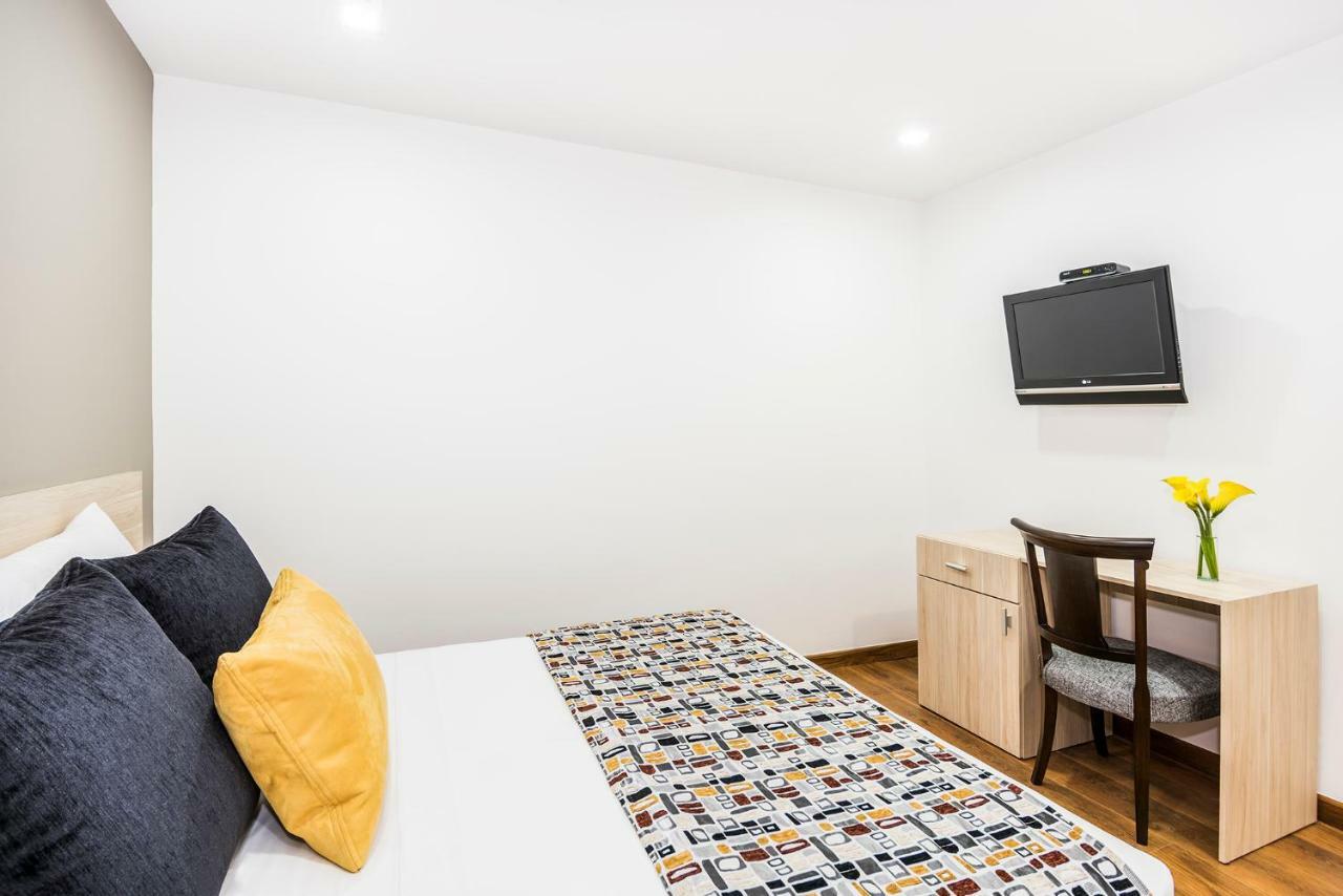 Hotel Asturias ميديلين المظهر الخارجي الصورة